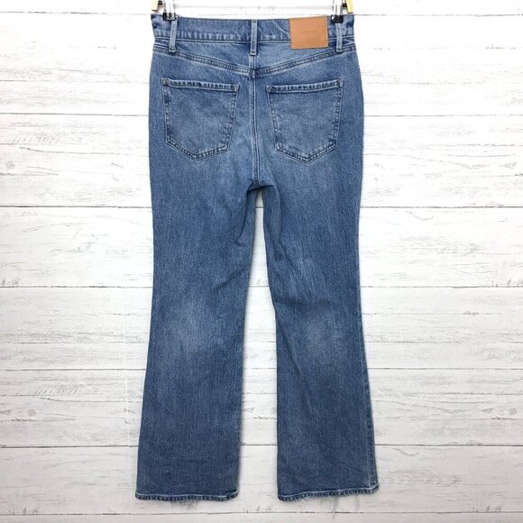 Express Women's Jeans Bootcut Mid Rise Frayed Hems size 2S length 29" - Picture 2 of 10